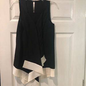 Kensie Black and White dressy top